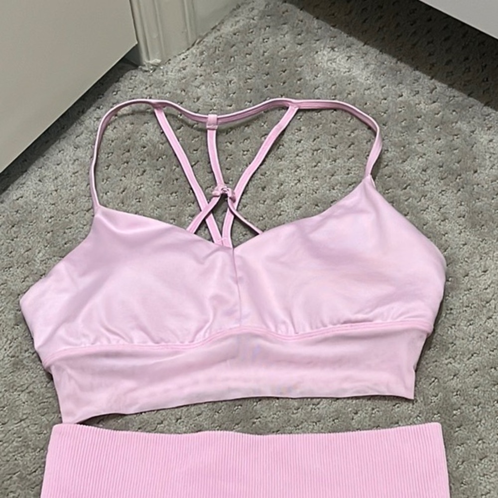 alo yoga lavish bra
